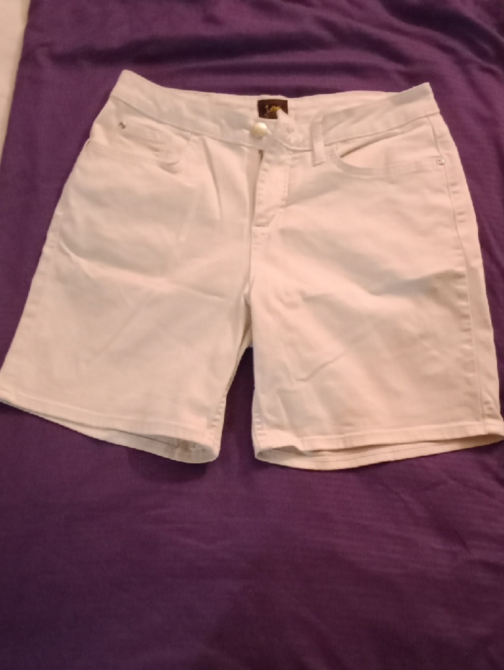 Lee White Women's Bermuda Shorts
